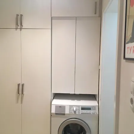 Exploring Apartment *